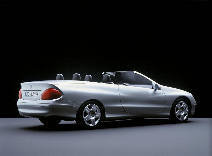  Mercedes-Benz CLK-Class Cabriolet 2004 года  (фото 76 из 164)